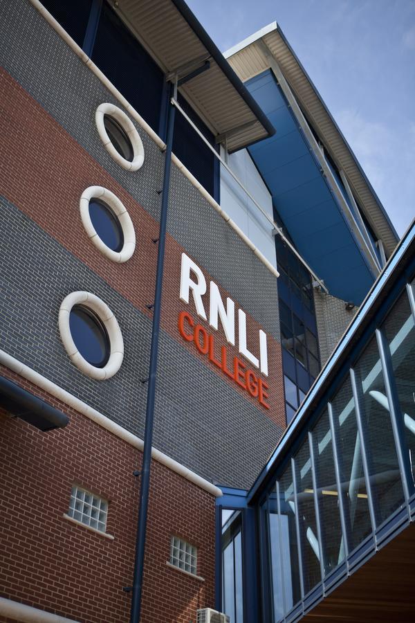 Rnli College Hotel พูล ภายนอก รูปภาพ